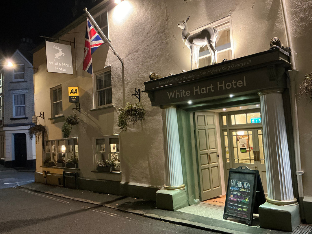 The White Hart Hotel主图
