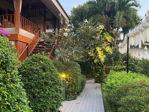 布里画廊酒店主图