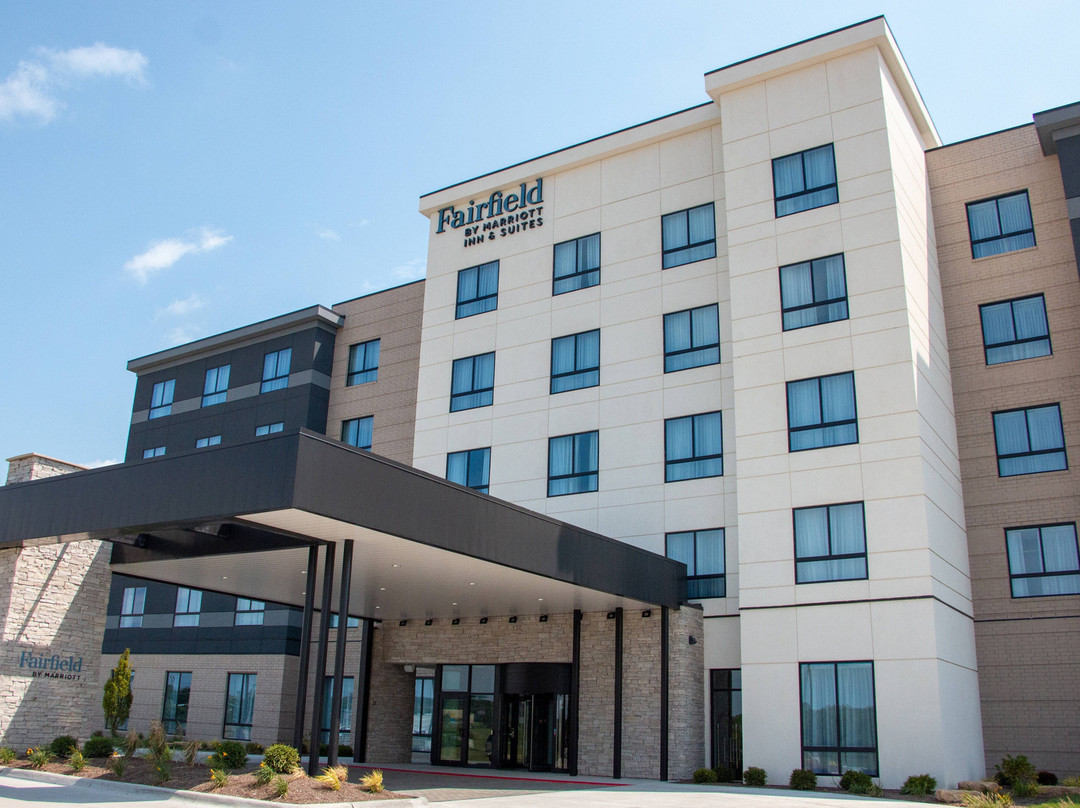 Fairfield Inn And Suites By Marriott Davenport Quad Cities