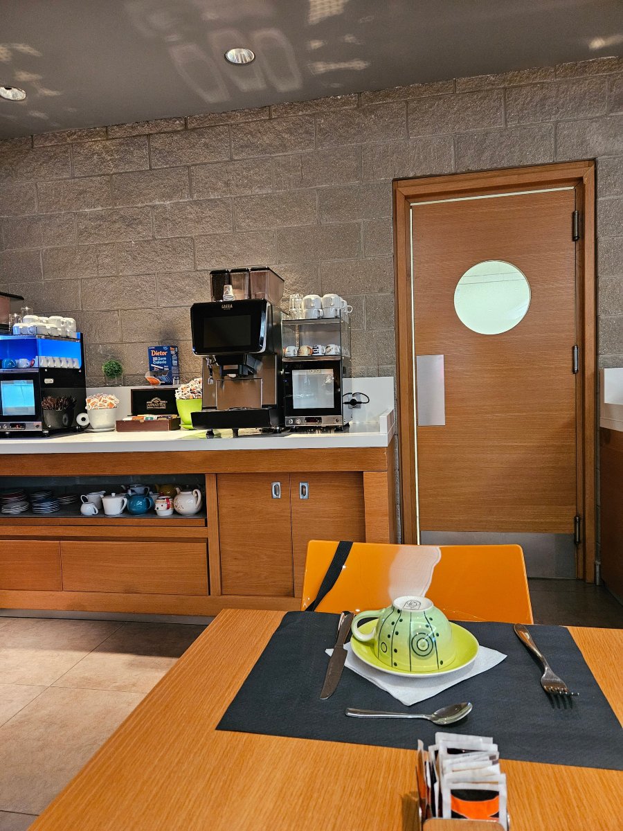 西贝加莫快捷假日酒店-官方