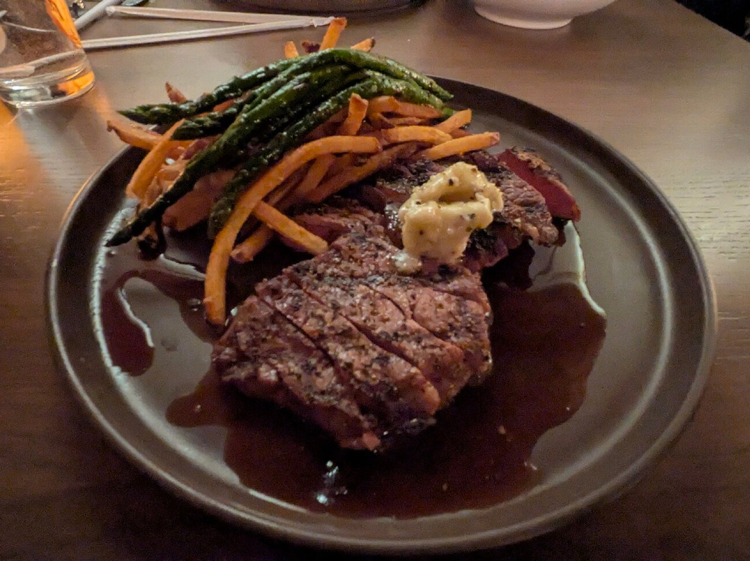 Nextdoor At Birdie's