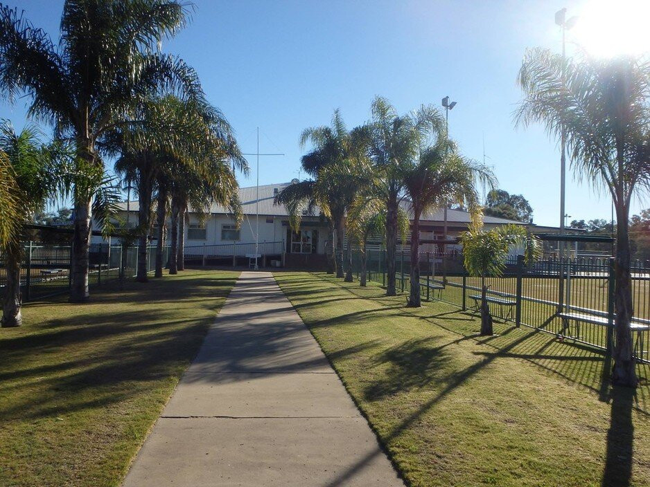 Cumborah餐馆和美食-Walgett Sporting Club