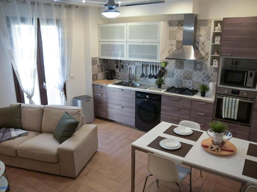 Giorgia House