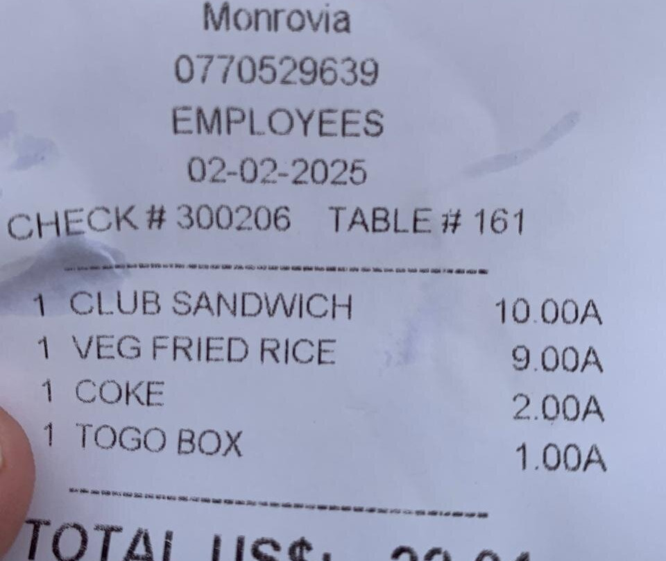 Tropicana Beach & Resort主图