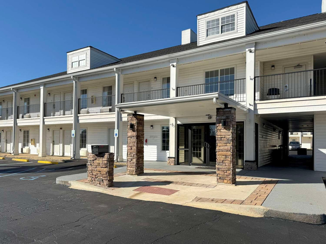 拉格兰奇酒店住宿-Quality Inn Lagrange East I-85