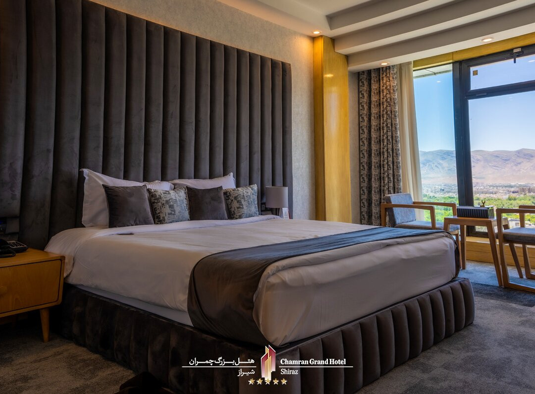 占兰大酒店主图