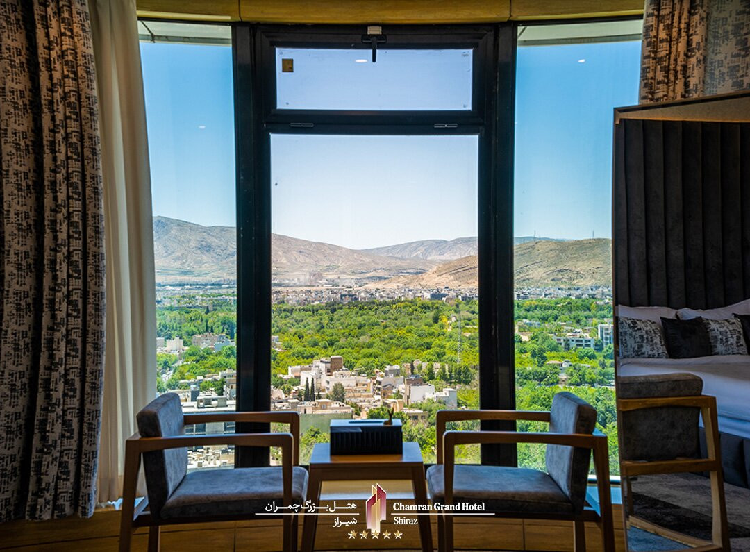 占兰大酒店主图