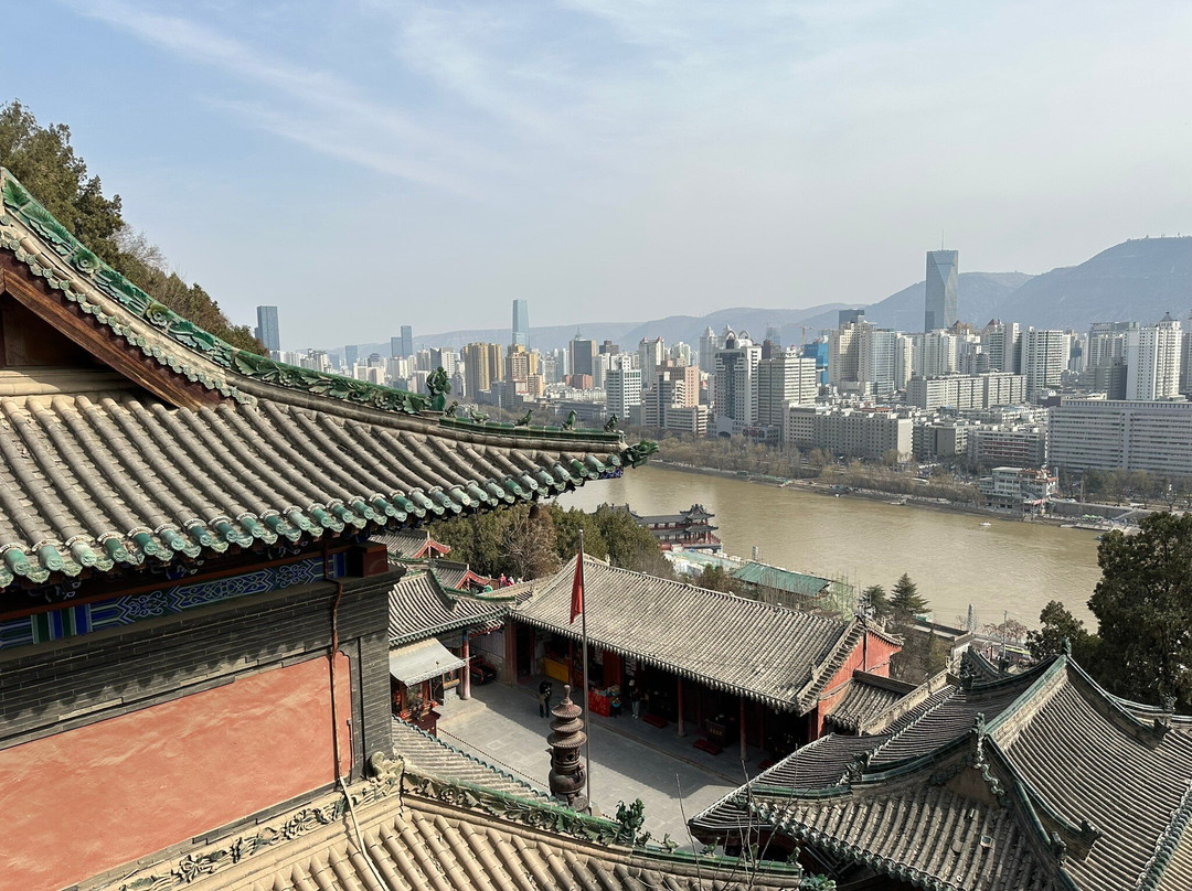 兰州白塔山景点图片