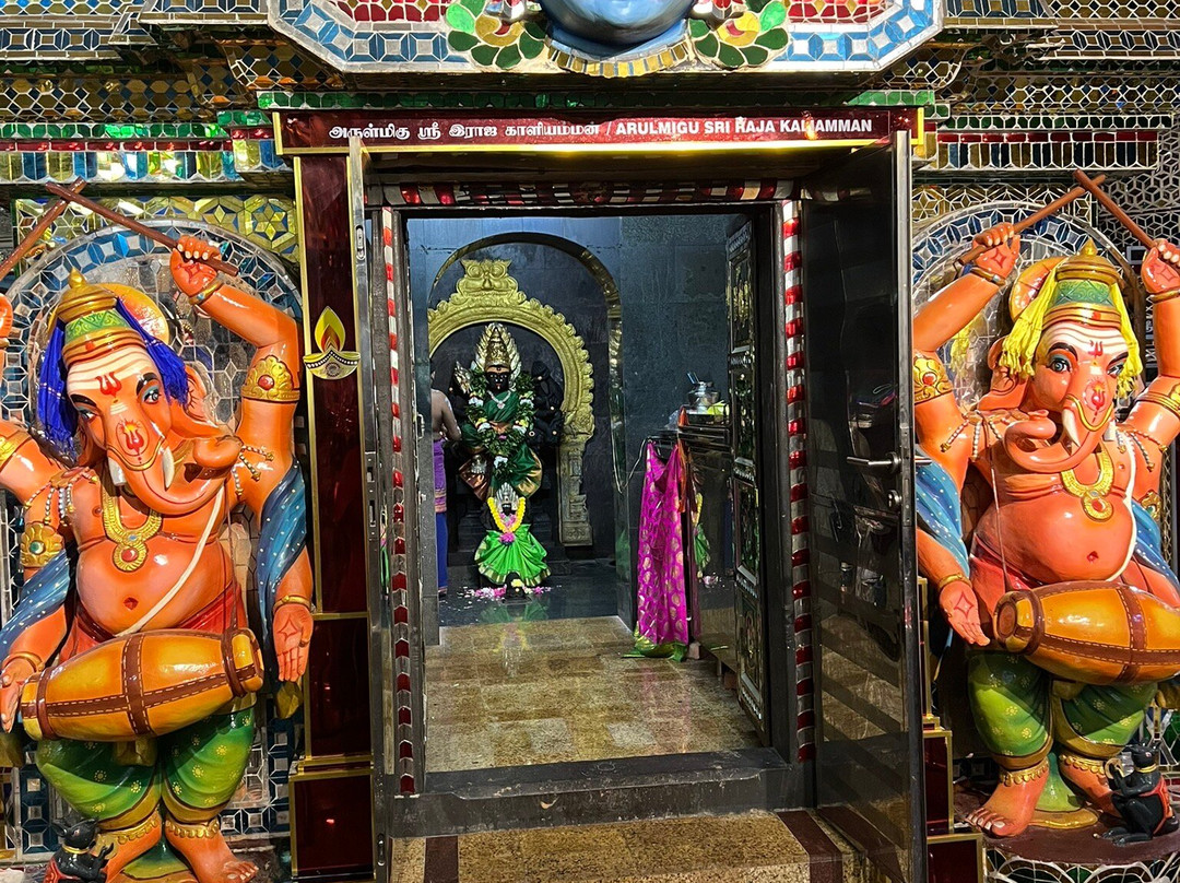 Arulmigu Sri Rajakaliamman Glass Temple-新山必去景点