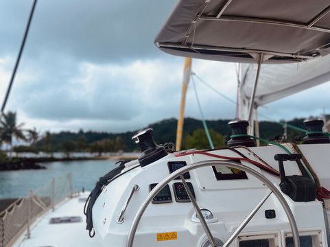BORA BORA CATAMARAN-瓦伊塔佩必去景点