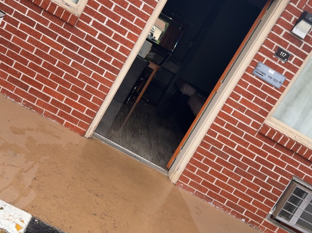 Scottish Inns & Suites Dayton主图