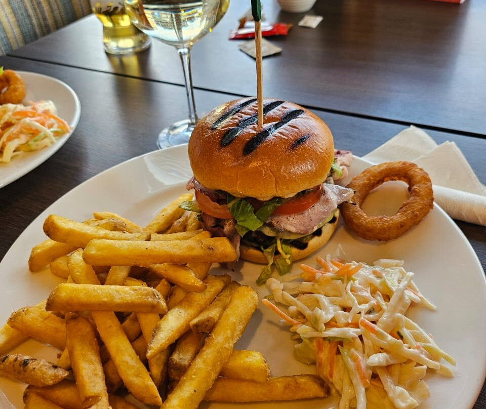 Premier Inn Peterborough City Centre Hotel主图