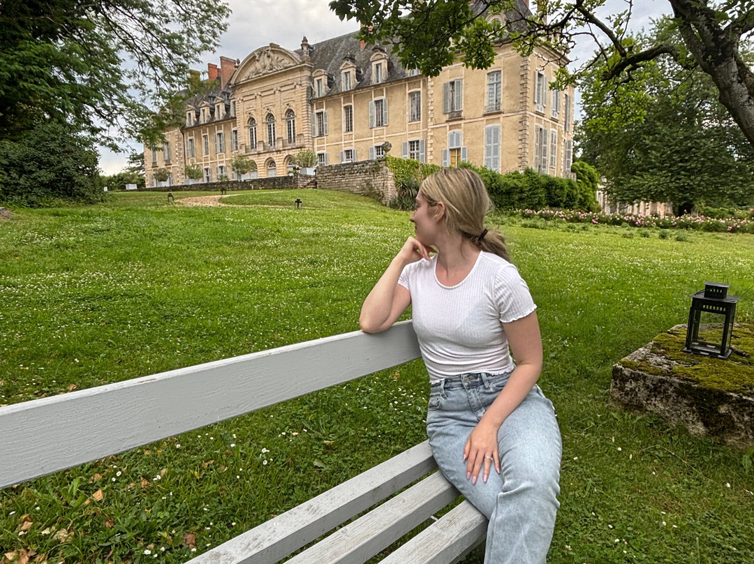 Abbaye de la Ferté-索恩河畔沙隆必去景点