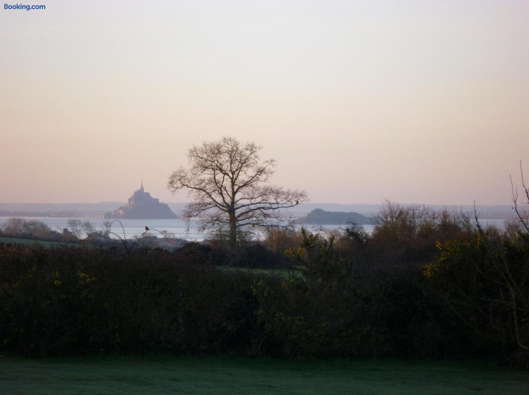 Montviron酒店住宿-Le Clos Saint Jean