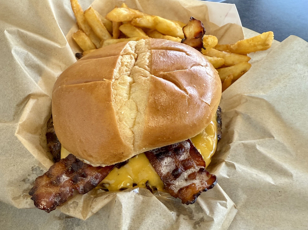 Murph's Creamery & Grill