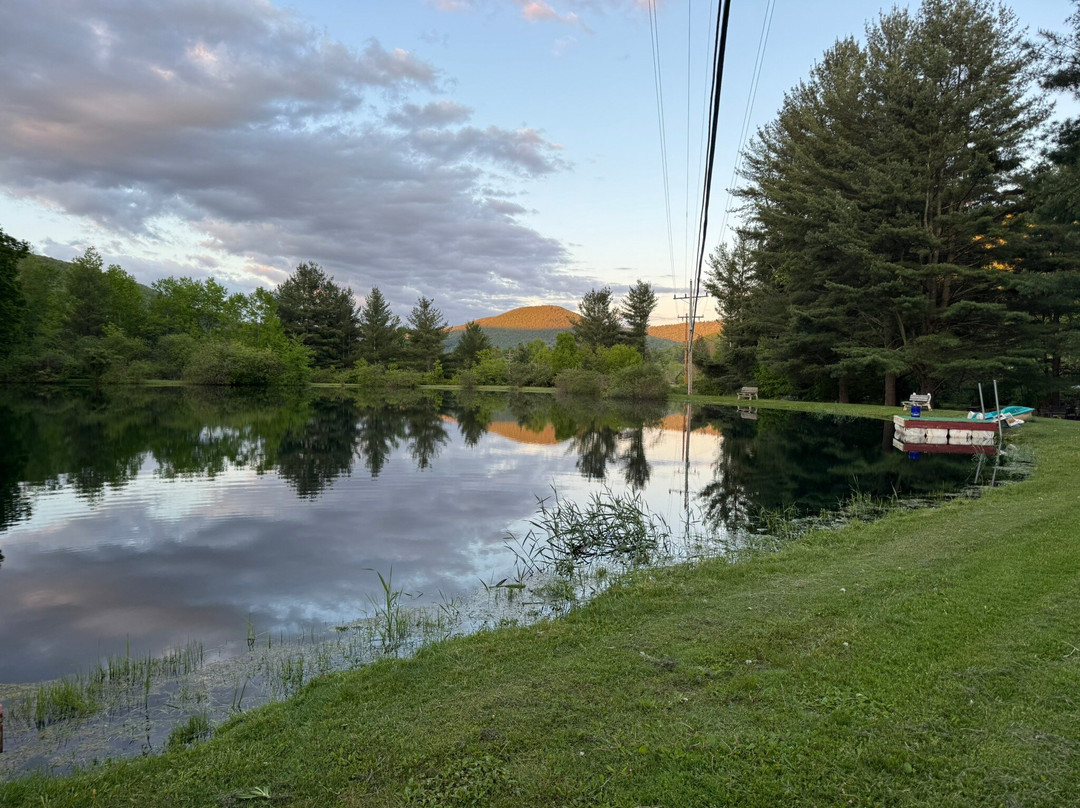 Colton Point Motel主图