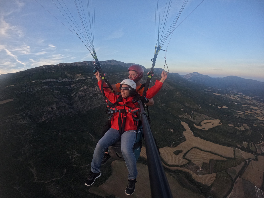 Ager Parapent Centre de Vol-Ager必去景点