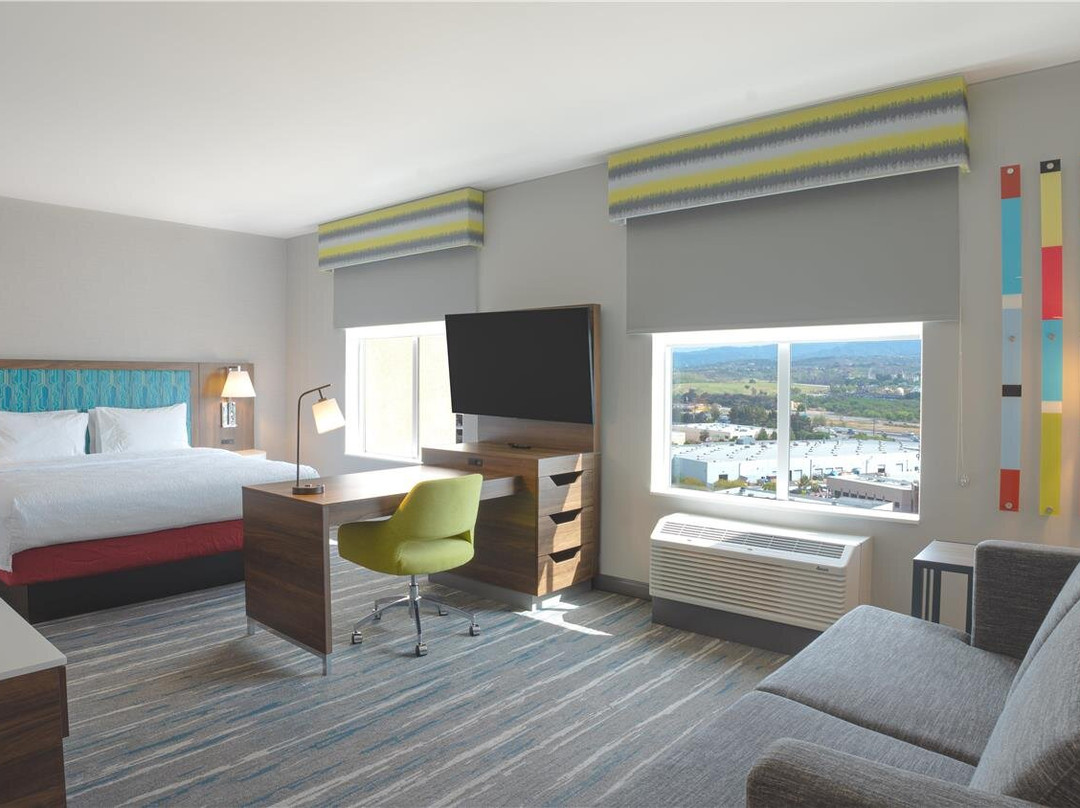 Hampton Inn By Hilton Santa Clarita-Valencia