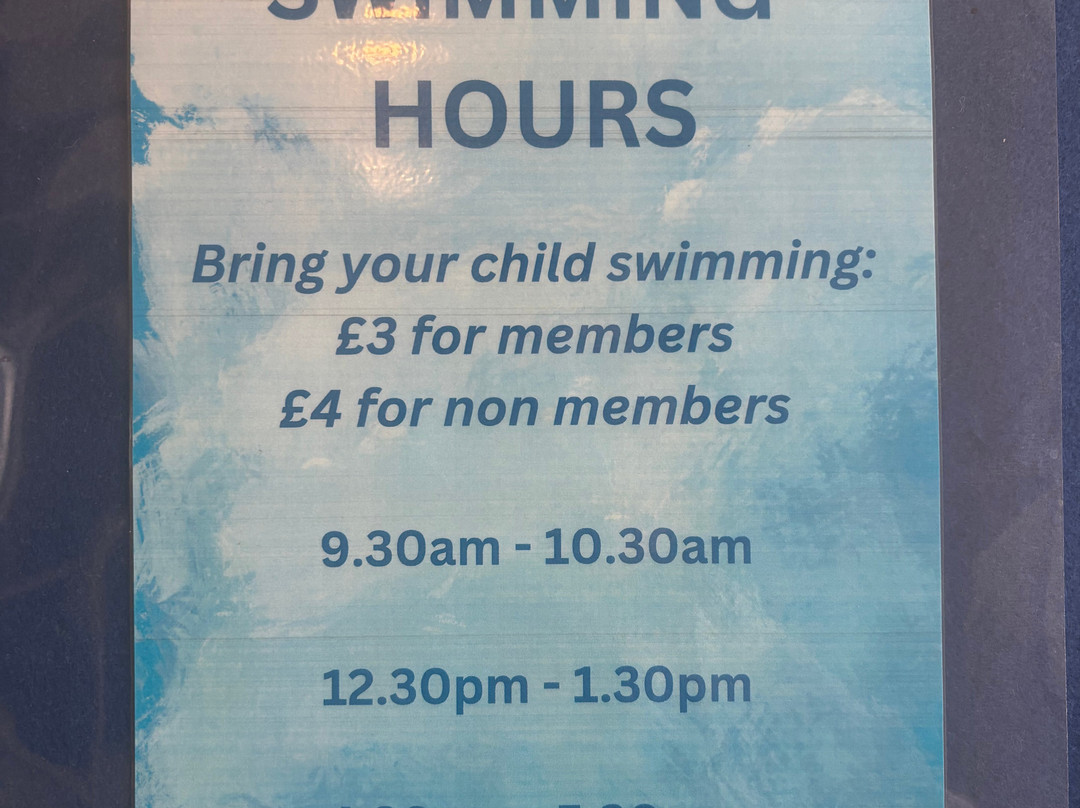 Crabwall Manor Hotel and Spa-Mollington必去景点