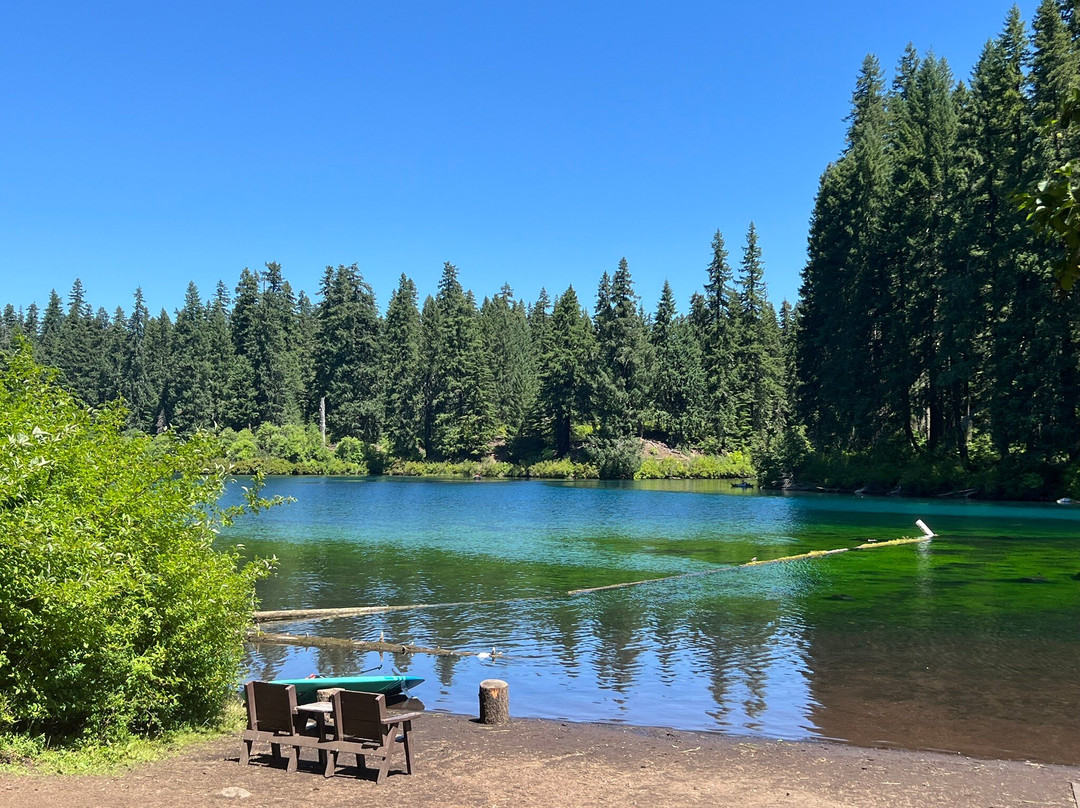 Clear Lake-Sisters必去景点