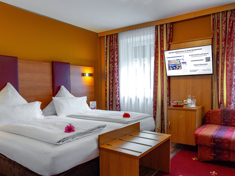 Hotel Burgschmiet主图