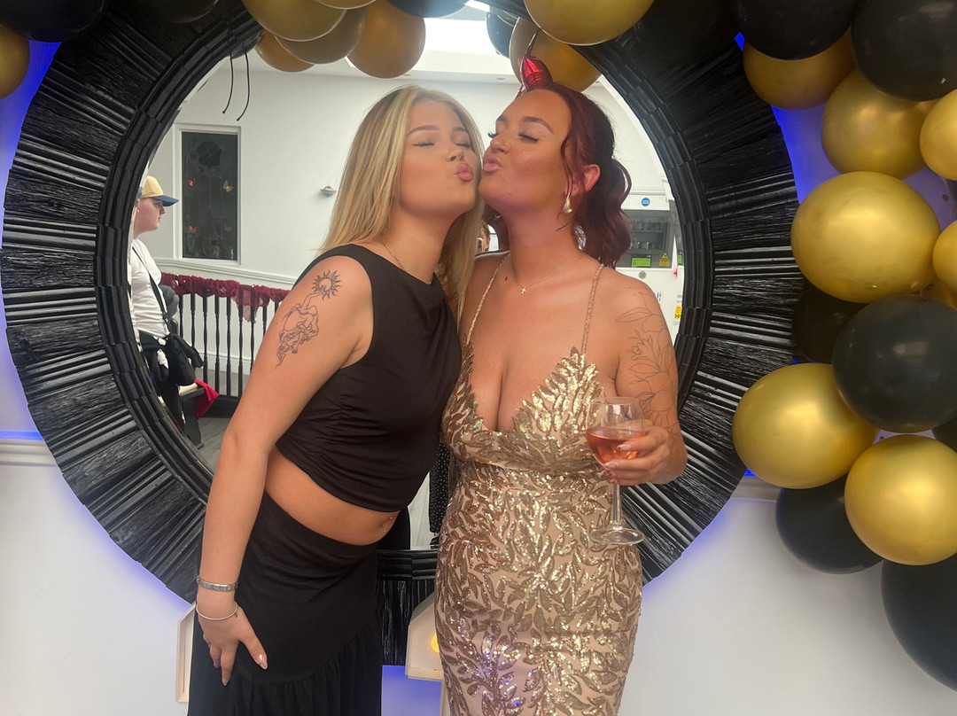 查恩伍德旅馆主图