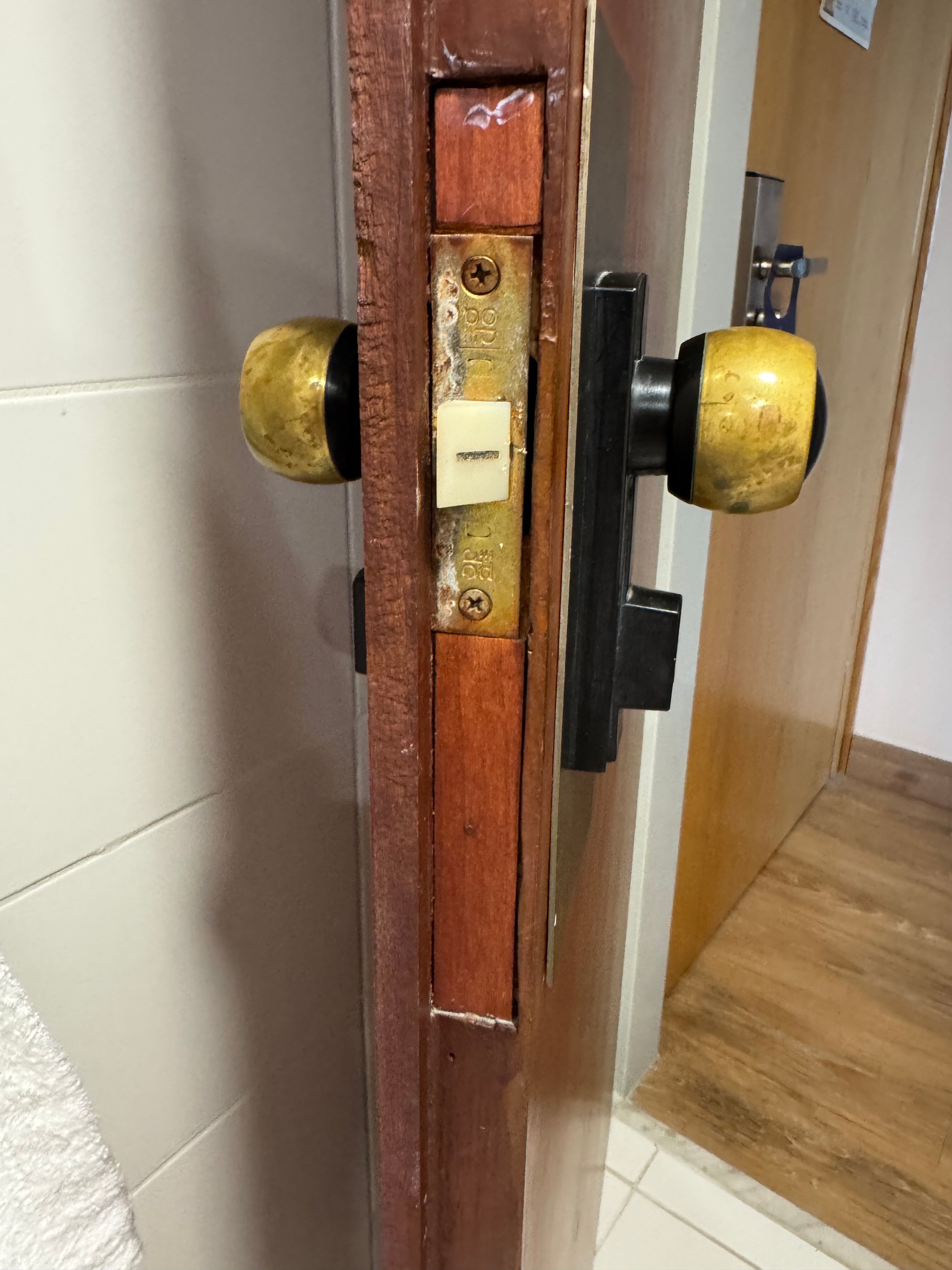 Mediterranee Hotel-浴室