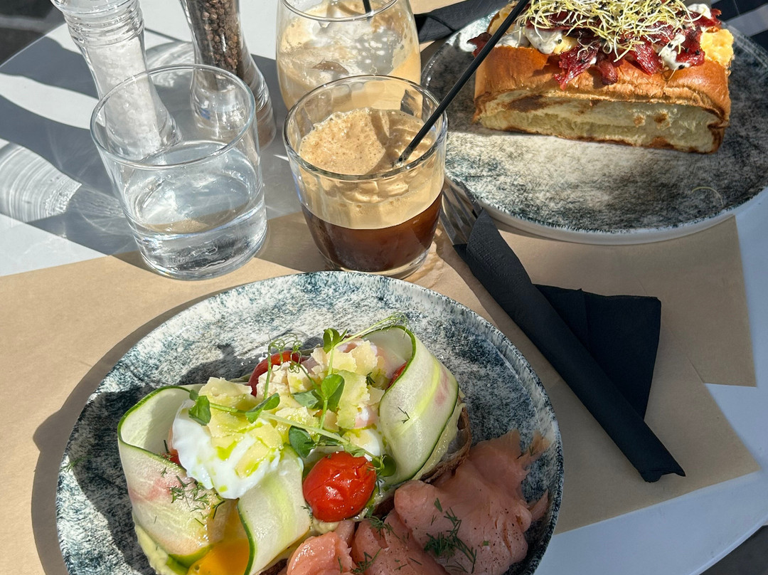 Verina Cocktail Bar-Plaka必去景点