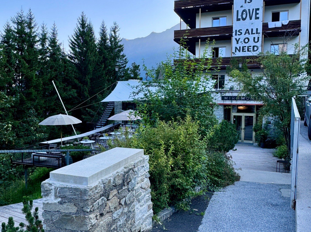 Hotel Miramonte主图