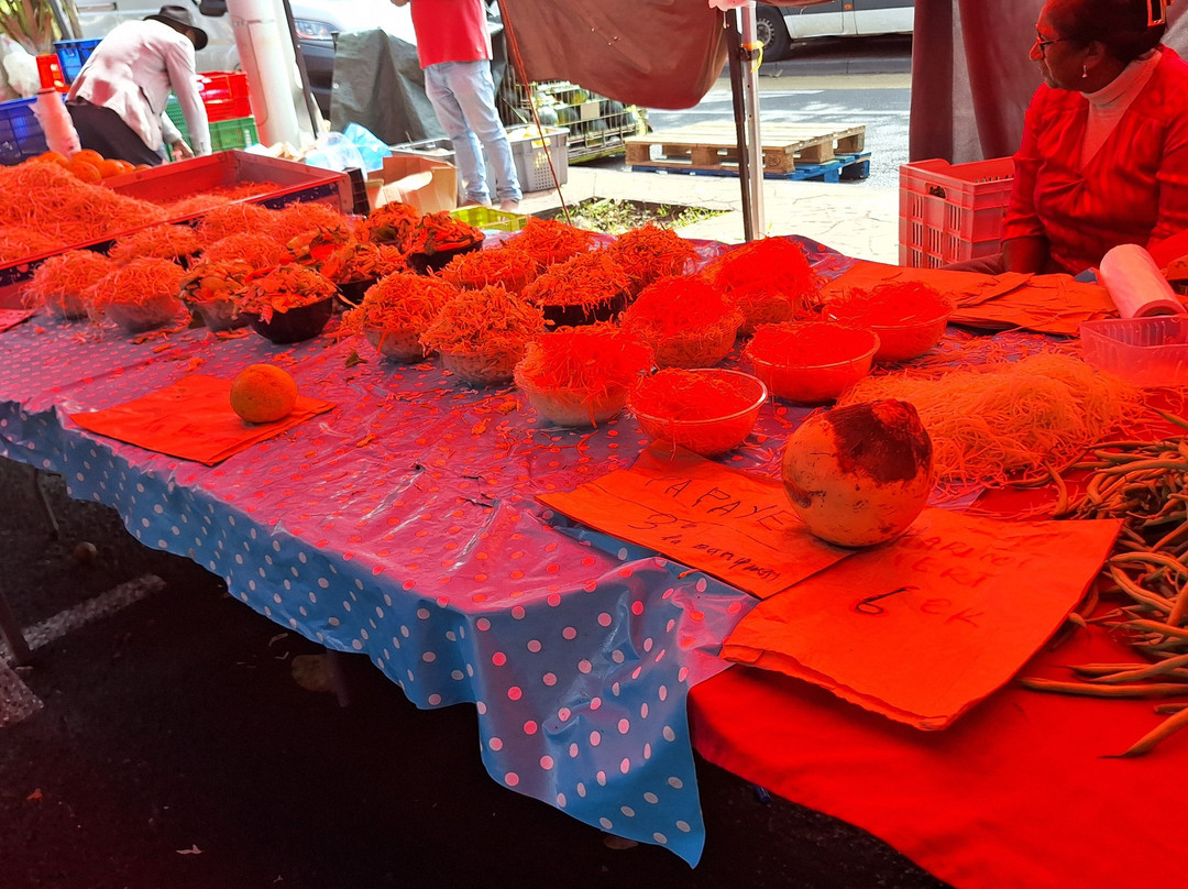 Marche Forain-留尼旺圣皮耶必去景点