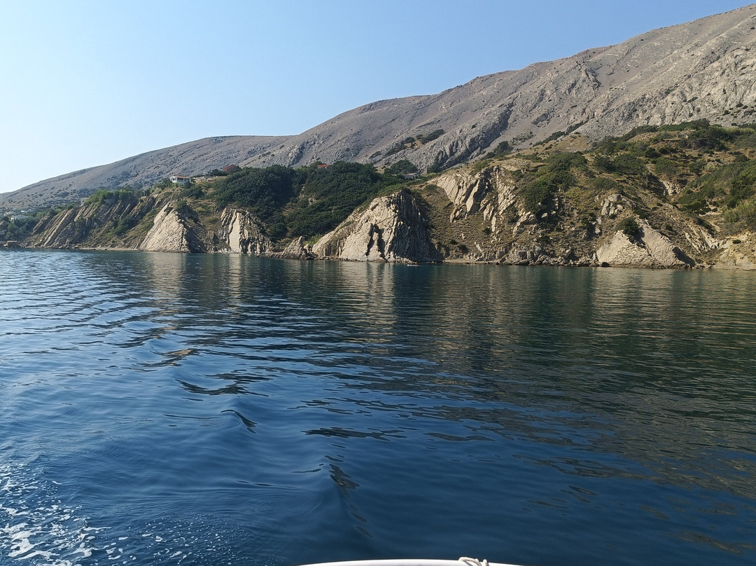 Robinzon Tours-帕格必去景点