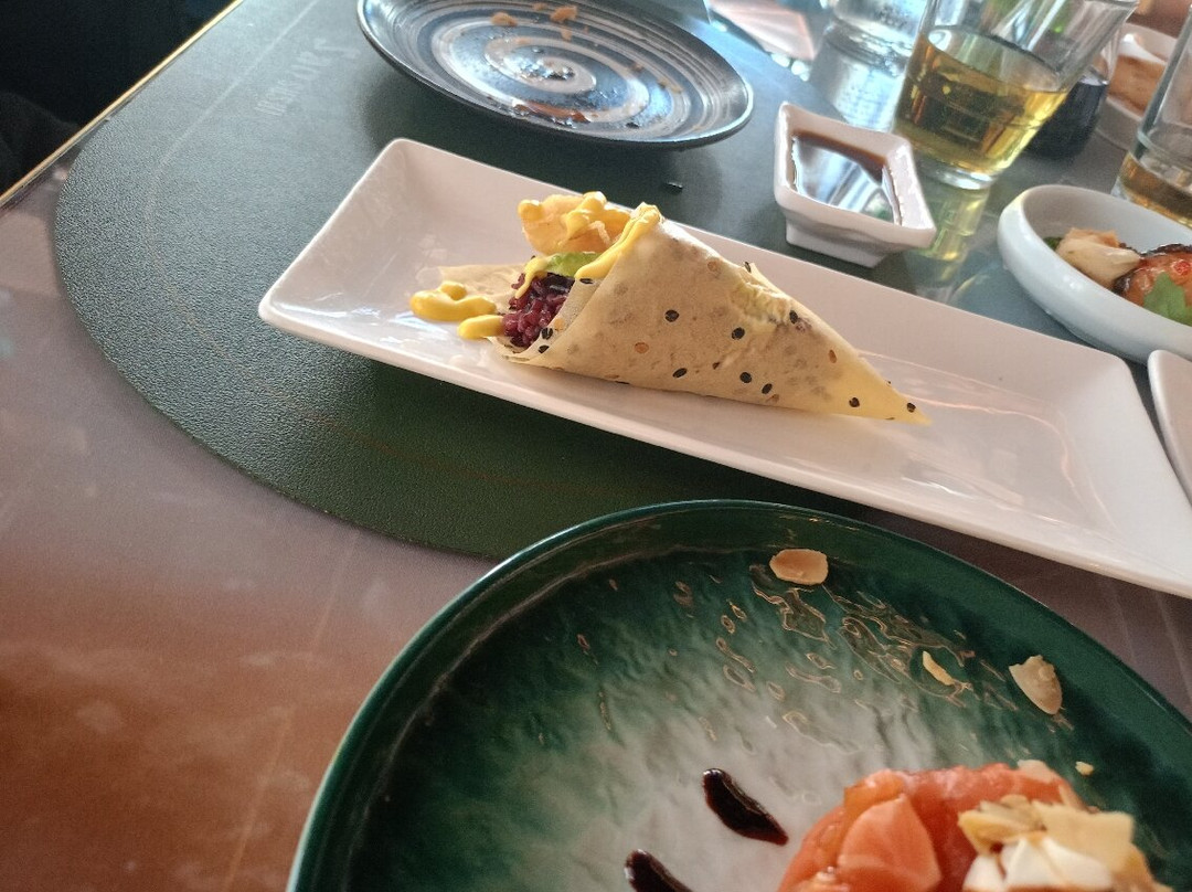 Aijo Sushi  Manta