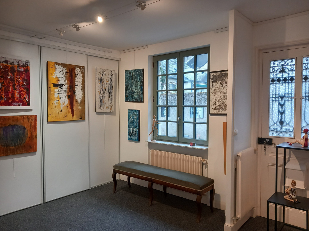 Galerie Victor Hugo-昂布瓦斯必去景点