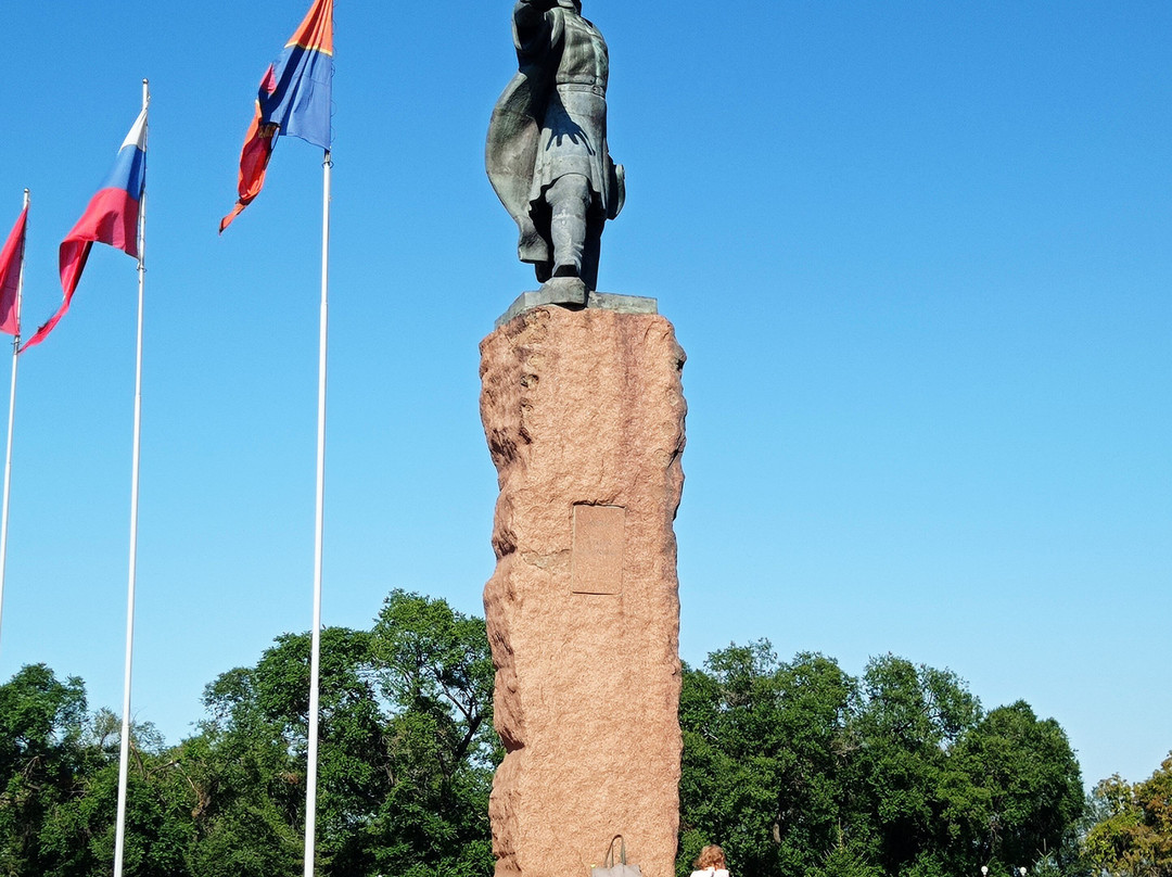 Monument Governor Andrew Dubensky-克拉斯诺亚尔斯克必去景点