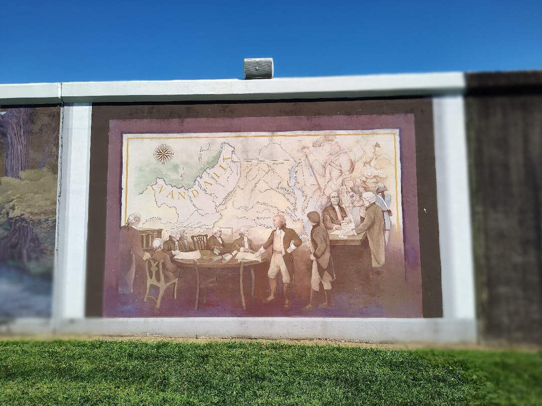 Point Pleasant Floodwall Murals-Point Pleasant必去景点