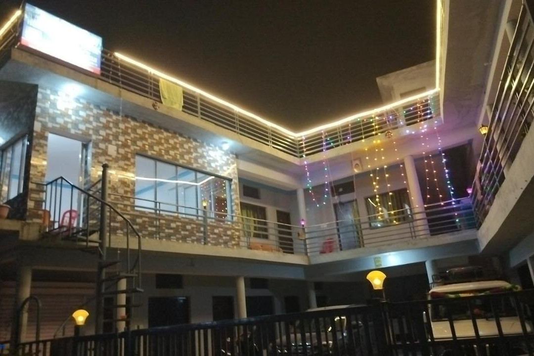 Hill View Hotel & Tourist Lodge