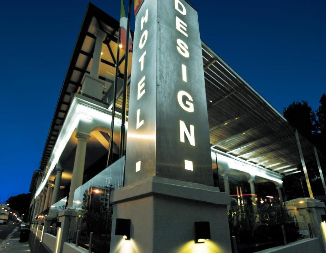 Hotel on the Promenade