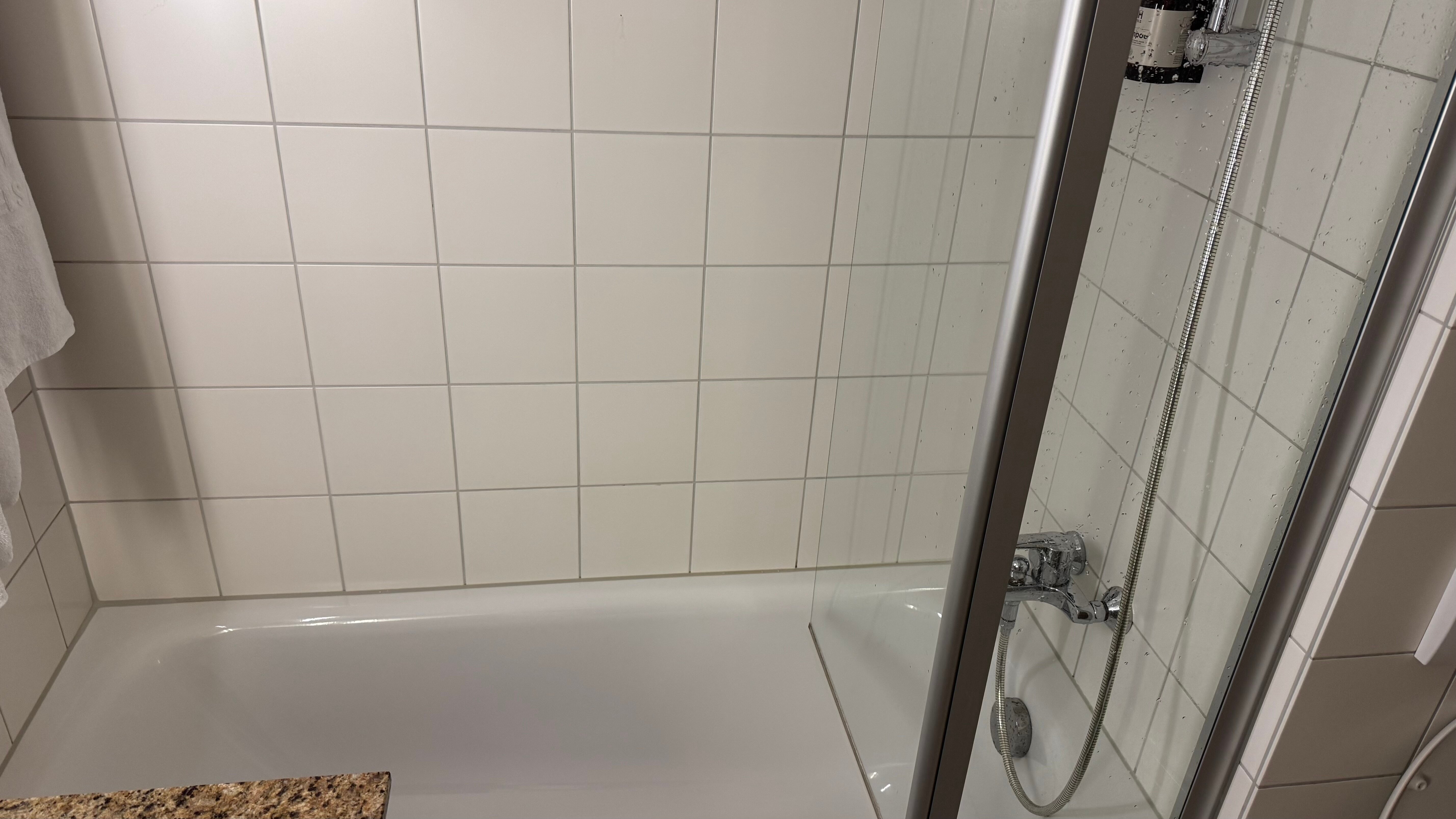 NH汉堡号角-浴室