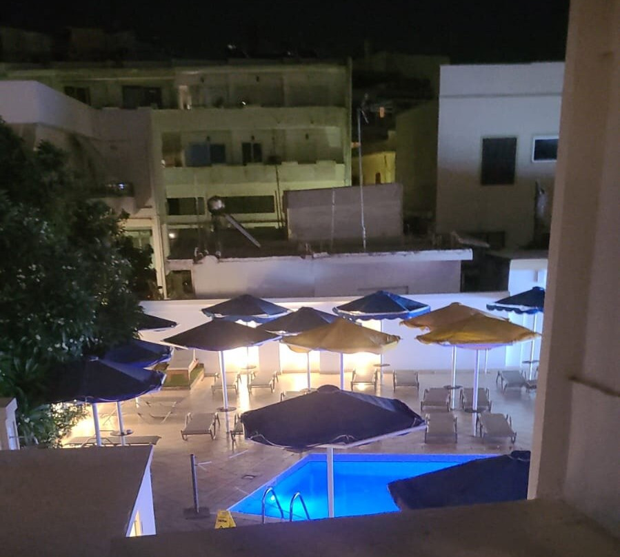 米茨斯佩提特帕赖斯酒店主图