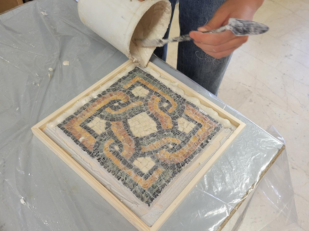 Mosaic Art School "Luciana Notturni"-拉韦纳必去景点