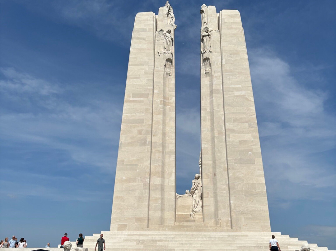 Canadian National Vimy Memorial-Givenchy-en-Gohelle必去景点