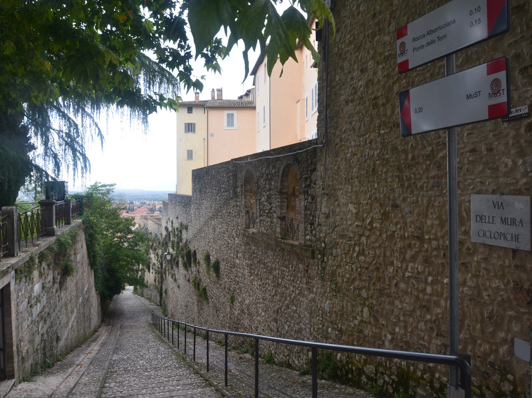 Mura di Spoleto-斯波莱托必去景点