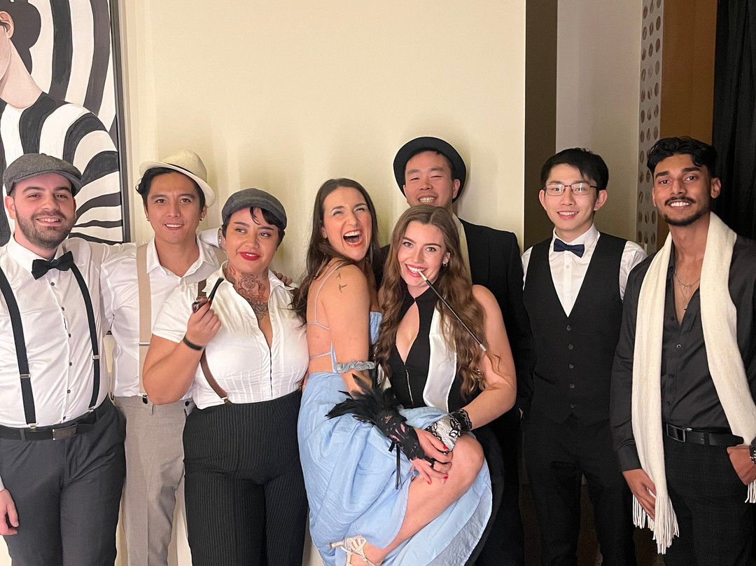 R&M Salsa and Bachata Dance School-悉尼必去景点