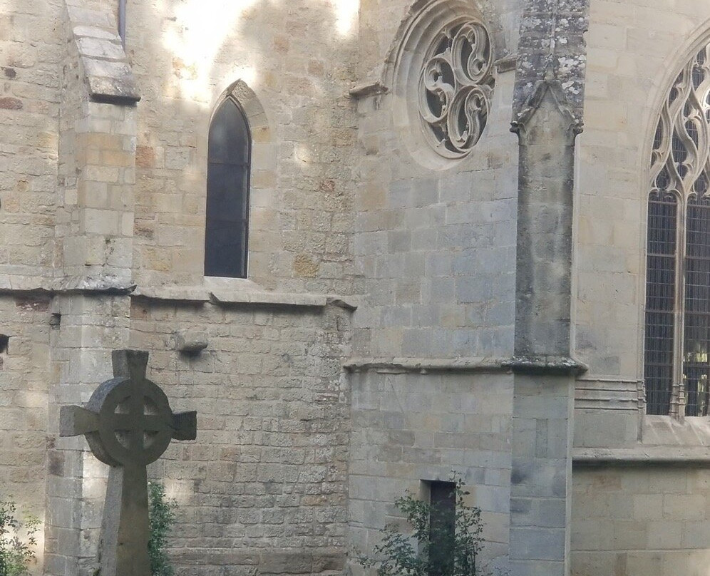 Prieuré Du Val Saint-benoît-Epinac必去景点