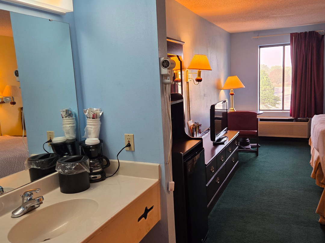 Days Inn by Wyndham Battlefield Rd / Hwy 65主图