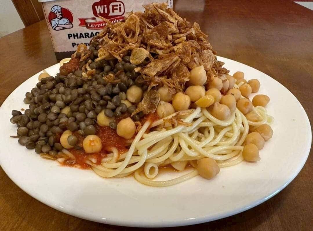 Pyramids Restaurant Halal