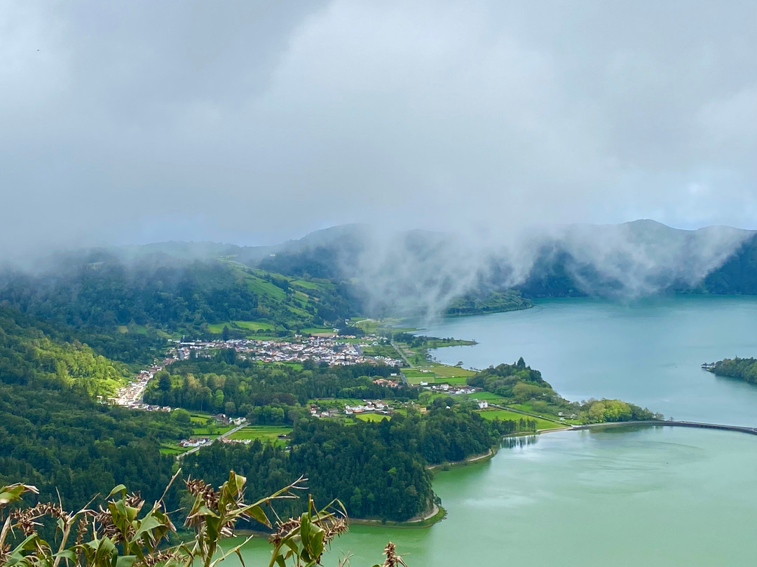 Portugal Travel Center-吉马良斯必去景点
