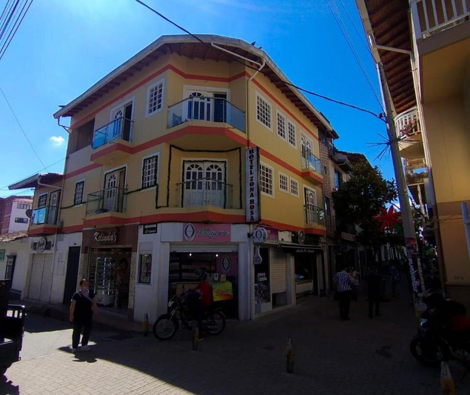 Hotel Zona Rosa Marinilla