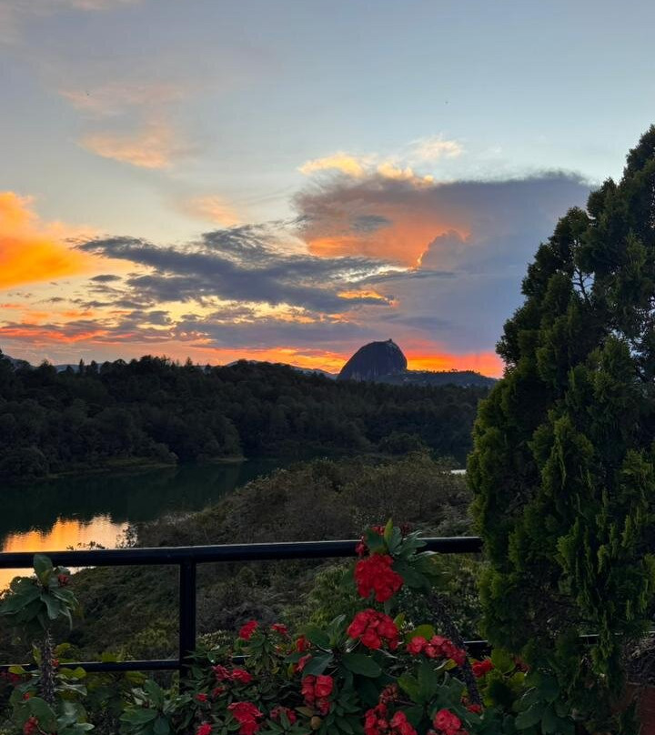 EL Nido Hotel Guatape