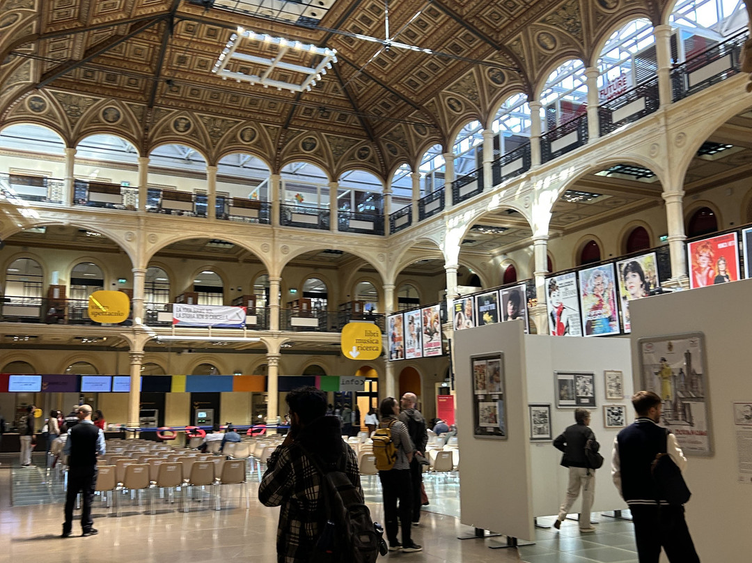 Biblioteca Salaborsa-博洛尼亚必去景点